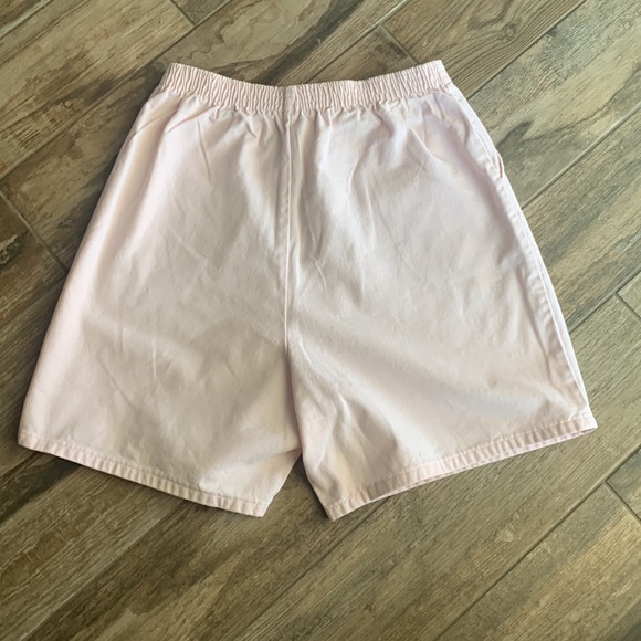 Chic in good condition, baby pink shorts. - Picture 2 of 2